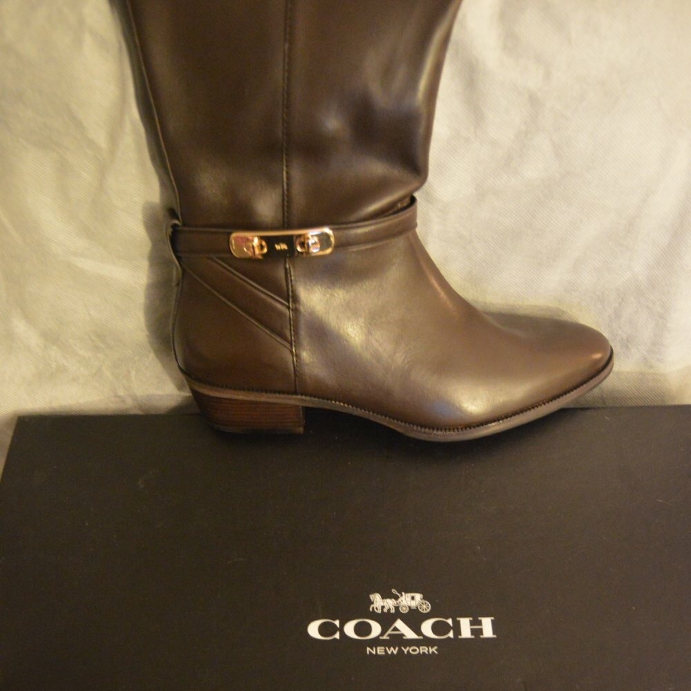 Is he brown leather boot